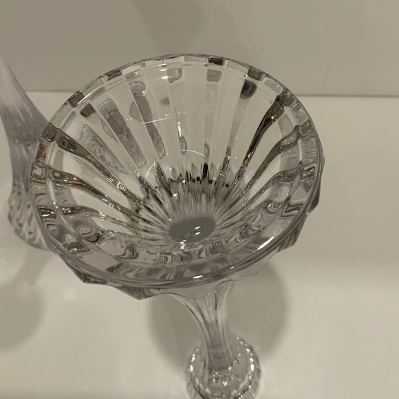 Park Lane A pair of crystal candle sticks. - Picture 9 of 15